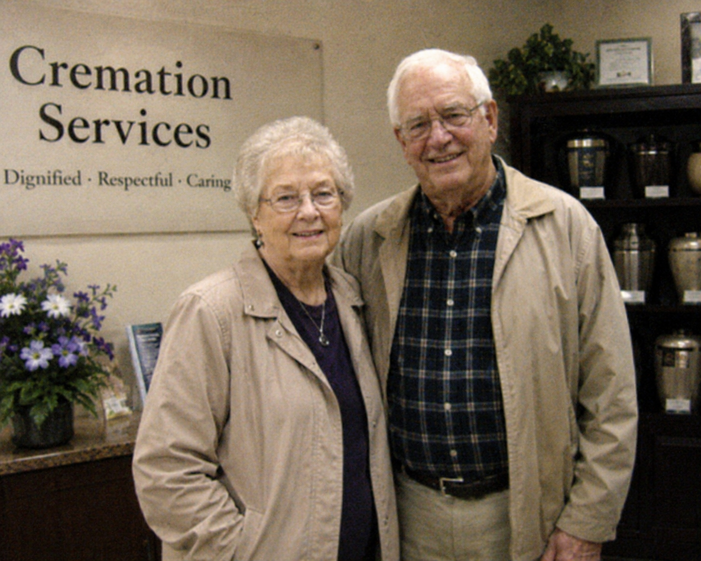 Rachel and Dan, founders of Redondo Beach Pet Cremation